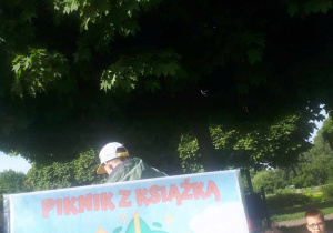 Ostatnie zadanie projektu "Kameleon" - piknik z książką