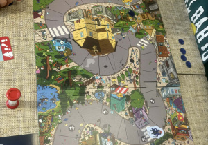 Gra planszowa "Rodzina Treflików, Spy Guy."