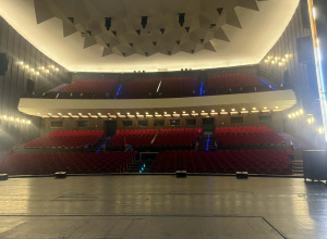 Zwiedzanie zaplecza Teatru Wielkiego w Łodzi