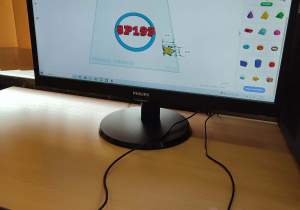 Projekt bombki 3D w programie Tinkercad.